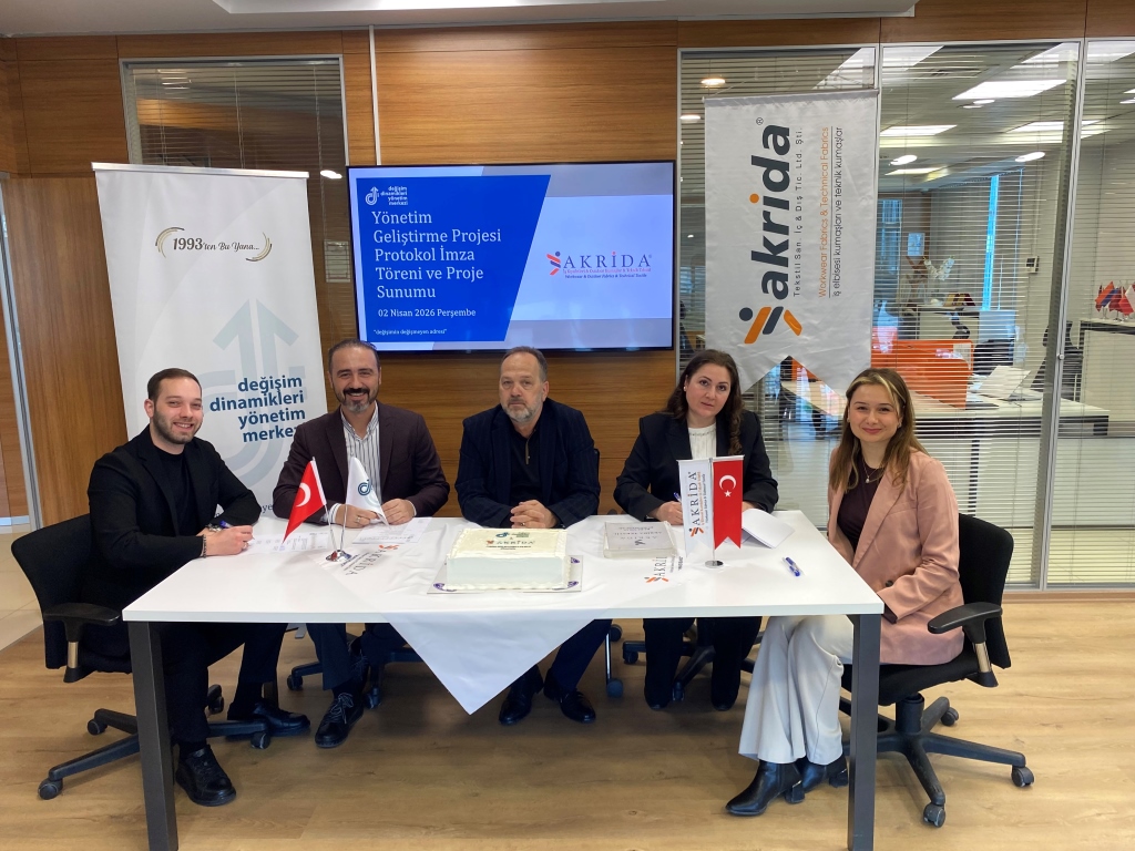 Akrida Tekstil’de Kurumsallaşma Süreci Yeniden Başladı!